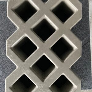 Gạch 8 lỗ trồng cỏ KT 26x39x8 cm