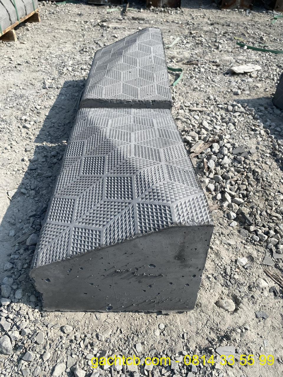 Bó vỉa BT giả đá vân 3D vuốt nối hạ hè