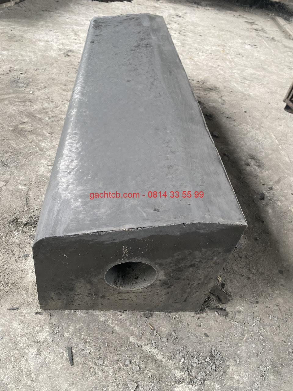 Bó vỉa bê tông giả đá khuôn nhựa mặt bóng láng các loại kích thước
